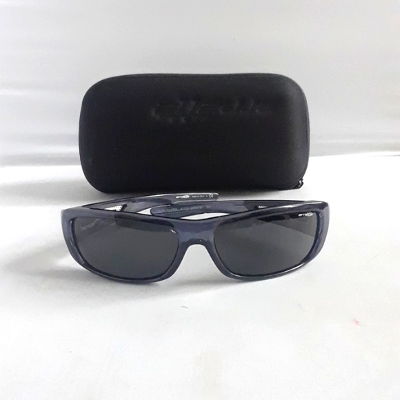 ARNETTE SUNGLASSES. - Picture 1 of 6